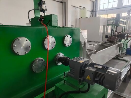 نظام تغيير القوالب السريع لآلة صناعة أشرطة الربط المصنوعة من البولي بروبلين لإعدادات إنتاج البولي بروبلين المرنة