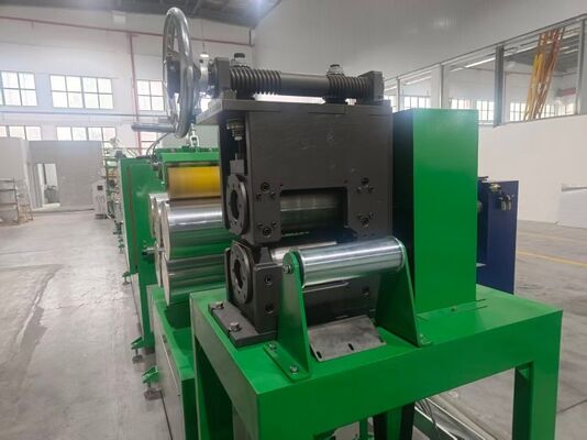 قابلية تعديل دقيقة، أداء متعدد الاستخدامات - آلة نقش مع تحكم مرن في العمق والضغط