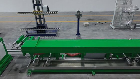 السطح الناعمة النهاية مع أدوات الكروم المرآة في وحدات نقل