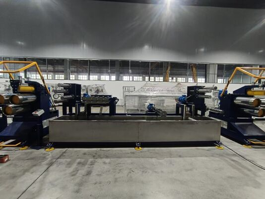 نظام التحكم في درجة حرارة محفز تسعة مناطق بدقة ± 1 درجة مئوية ومدفعات الألومنيوم المصبوب